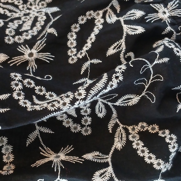 INC Nwt Women's Black And Embrodered White Leaf Print Boho Chic Blouse Large - Picture 7 of 12